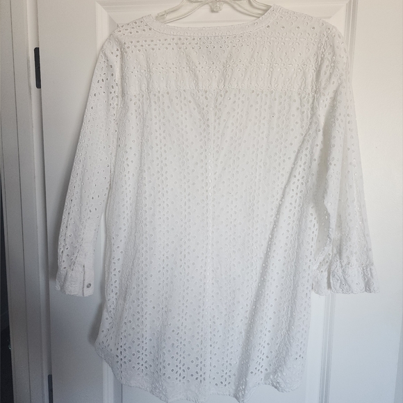 Liz Claiborne Eylet Blouse Size XL - Picture 2 of 4